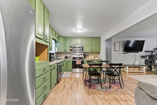 137 Lone Elm Drive, Carl Junction, MO 64834