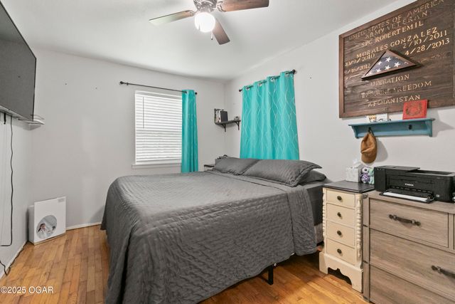 137 Lone Elm Drive, Carl Junction, MO 64834