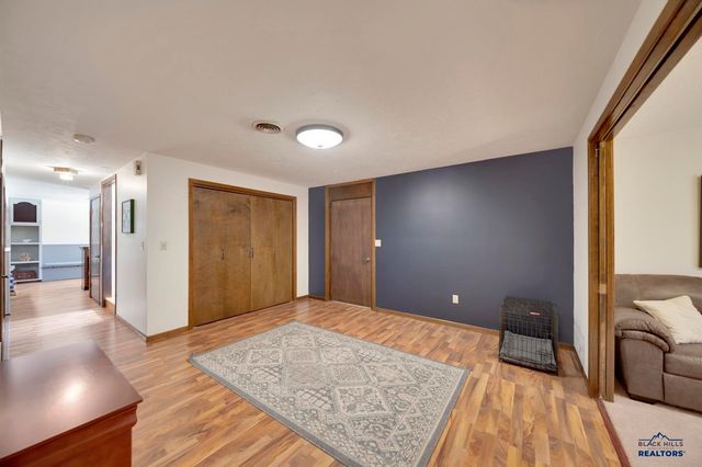 3513 CHAPEL VALLEY RD, Rapid City, SD 57702