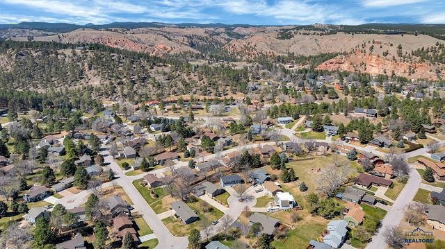 3513 CHAPEL VALLEY RD, Rapid City, SD 57702