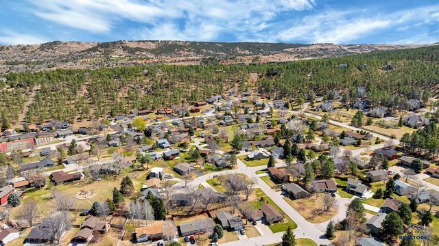3513 CHAPEL VALLEY RD, Rapid City, SD 57702