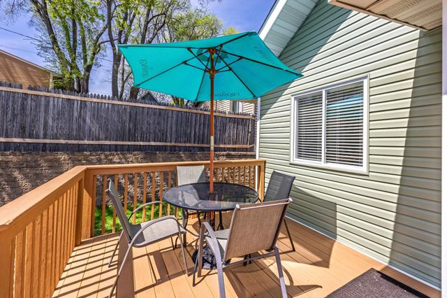 1076 Wilson Avenue, Saint Paul, MN 55106
