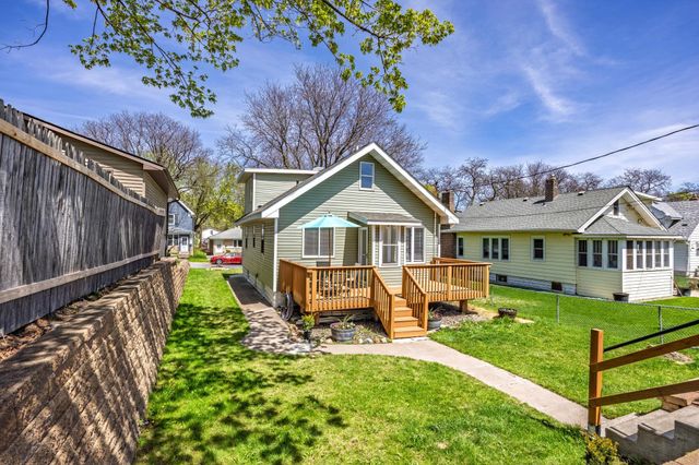 1076 Wilson Avenue, Saint Paul, MN 55106