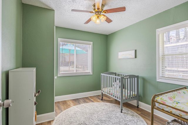1076 Wilson Avenue, Saint Paul, MN 55106