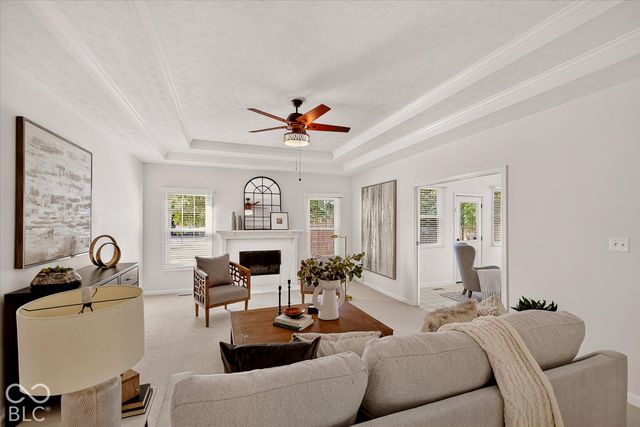 5786 Gyrfalcon Place, Carmel, IN 46033