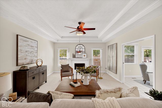 5786 Gyrfalcon Place, Carmel, IN 46033