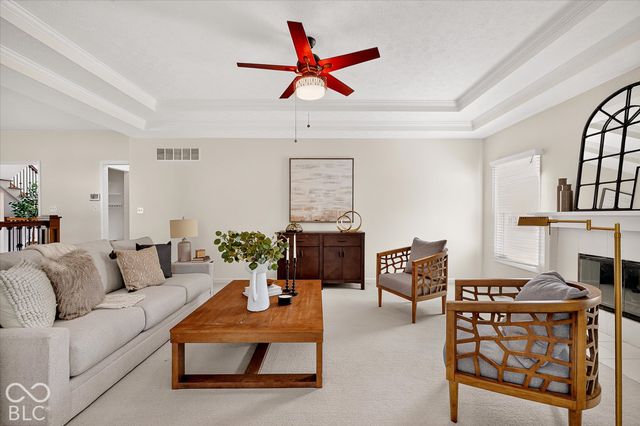 5786 Gyrfalcon Place, Carmel, IN 46033