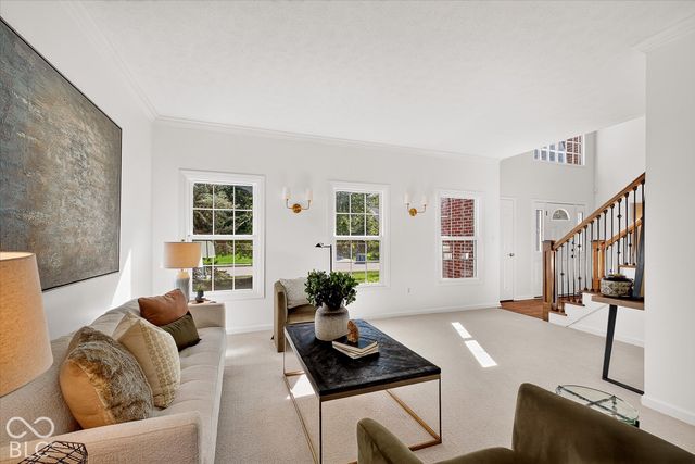5786 Gyrfalcon Place, Carmel, IN 46033