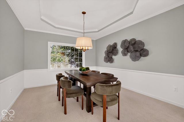 5786 Gyrfalcon Place, Carmel, IN 46033