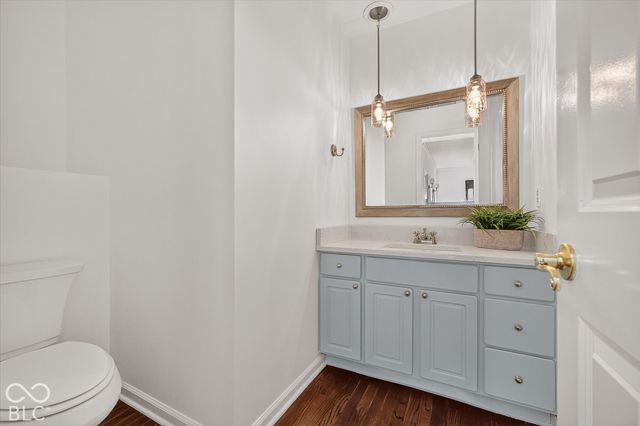 5786 Gyrfalcon Place, Carmel, IN 46033