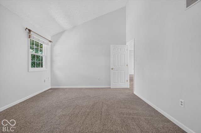 5786 Gyrfalcon Place, Carmel, IN 46033