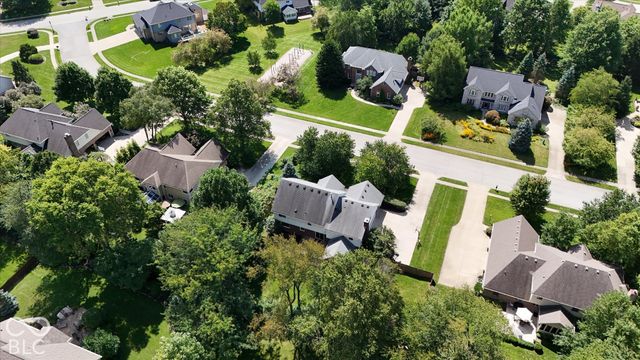 5786 Gyrfalcon Place, Carmel, IN 46033