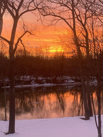 8233 Midland Road, Freeland, MI 48623