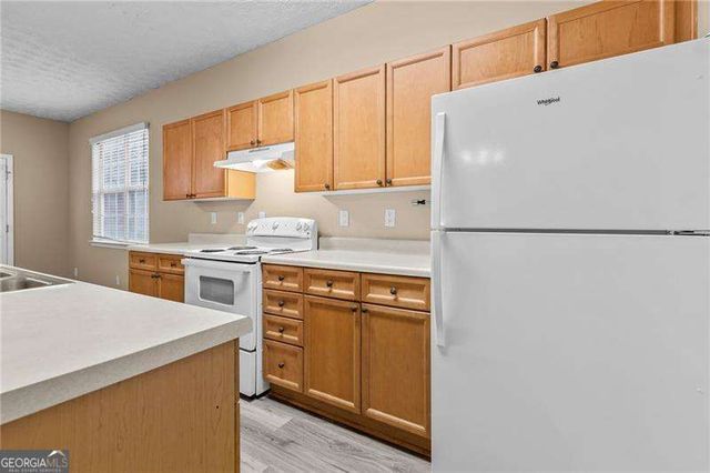 4922 Vireo Drive, Flowery Branch, GA 30542