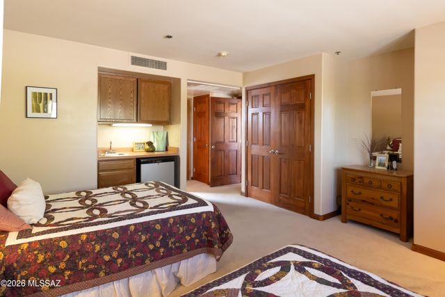 3662 W Placita Del Correcaminos, Tucson, AZ 85745