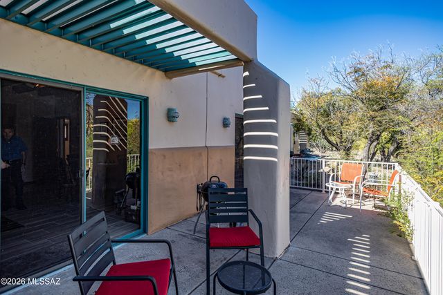 3662 W Placita Del Correcaminos, Tucson, AZ 85745
