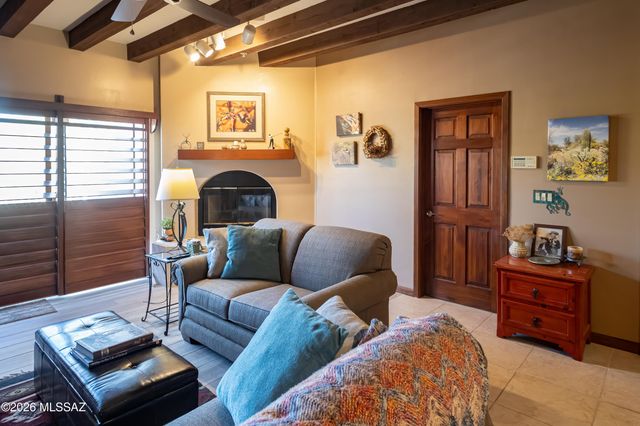 3662 W Placita Del Correcaminos, Tucson, AZ 85745