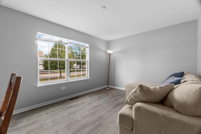 409 Rockfish Street, Joliet, IL 60431