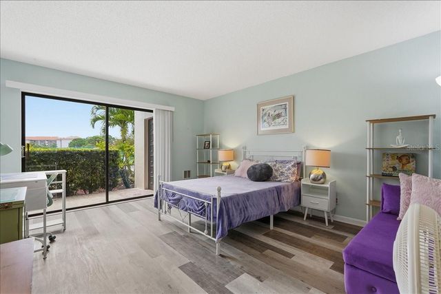 401 MARINER DRIVE 401, Tarpon Springs, FL 34689