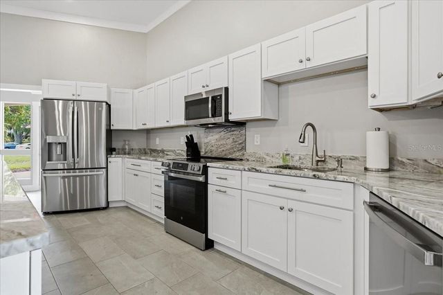 401 MARINER DRIVE 401, Tarpon Springs, FL 34689