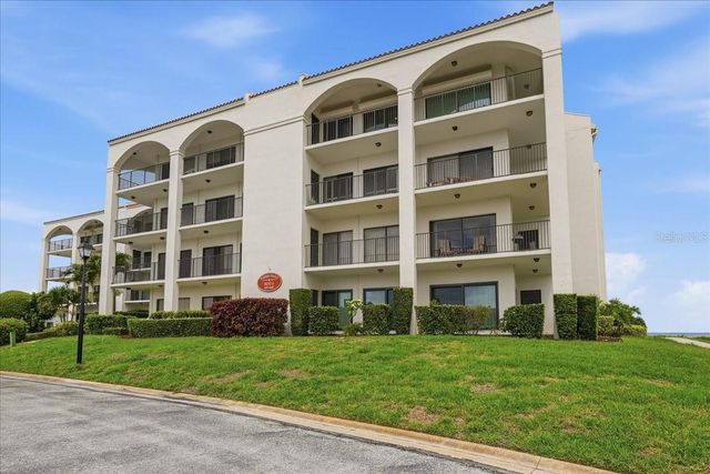 401 MARINER DRIVE 401, Tarpon Springs, FL 34689