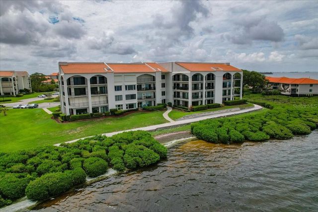 401 MARINER DRIVE 401, Tarpon Springs, FL 34689