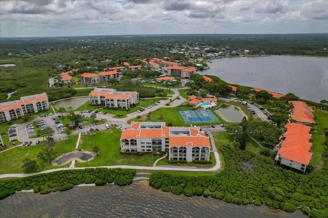 401 MARINER DRIVE 401, Tarpon Springs, FL 34689