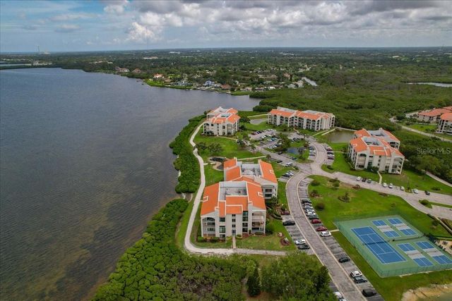 401 MARINER DRIVE 401, Tarpon Springs, FL 34689