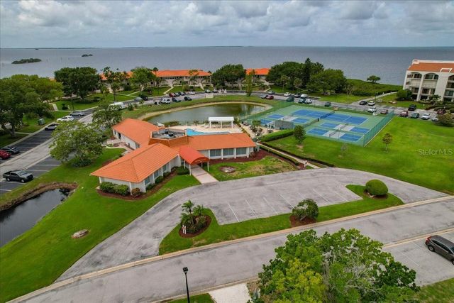 401 MARINER DRIVE 401, Tarpon Springs, FL 34689