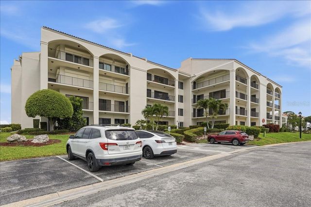 401 MARINER DRIVE 401, Tarpon Springs, FL 34689