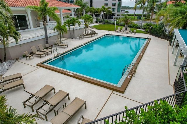 401 MARINER DRIVE 401, Tarpon Springs, FL 34689