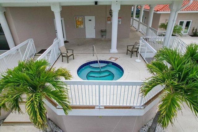 401 MARINER DRIVE 401, Tarpon Springs, FL 34689