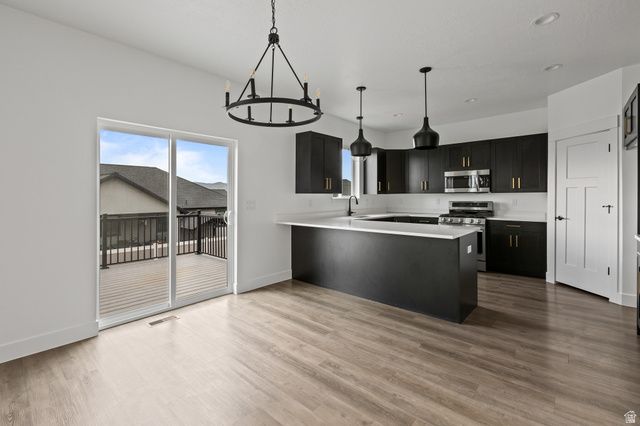 1169 N 200 E, Nephi, UT 84648