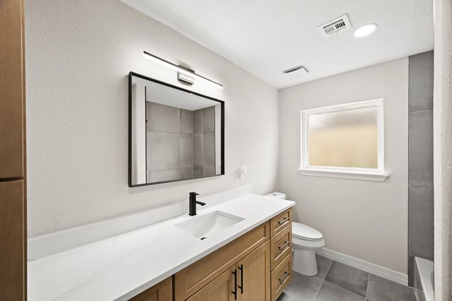 3011 Freshmeadows Drive, Houston, TX 77063