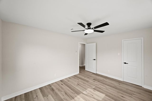 3011 Freshmeadows Drive, Houston, TX 77063