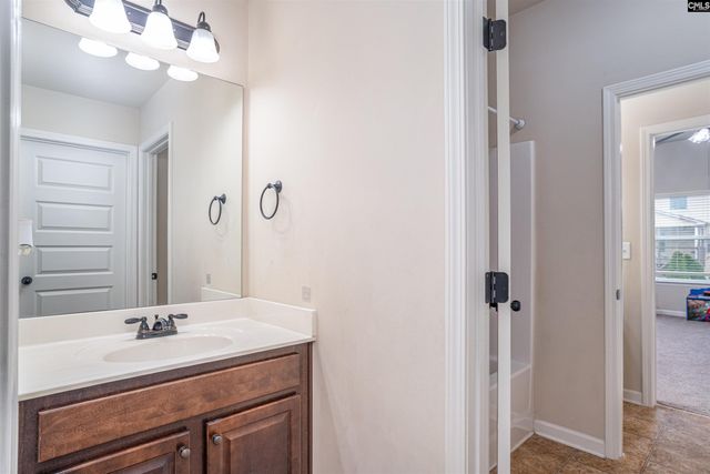 162 Grey Oaks Lane, Lexington, SC 29072