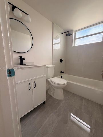 318 NW 30th Terrace, Fort Lauderdale, FL 33311