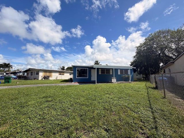 318 NW 30th Terrace, Fort Lauderdale, FL 33311