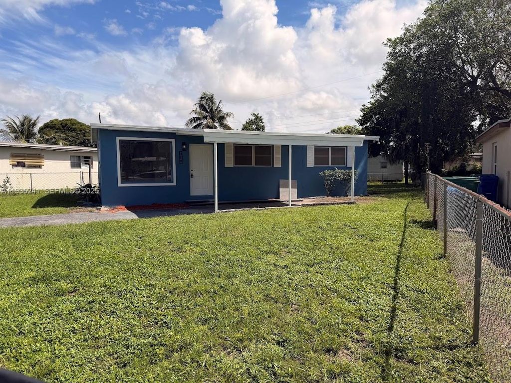 318 NW 30th Terrace, Fort Lauderdale, FL 33311