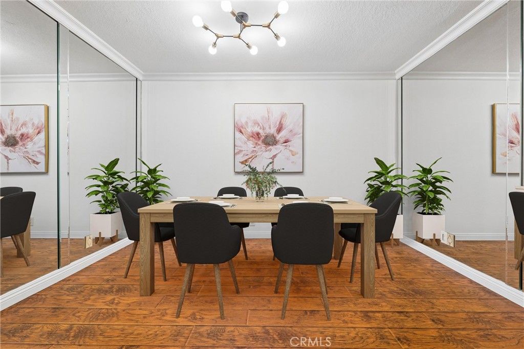 18730 Hatteras 48, Tarzana, CA 91356 — exterior