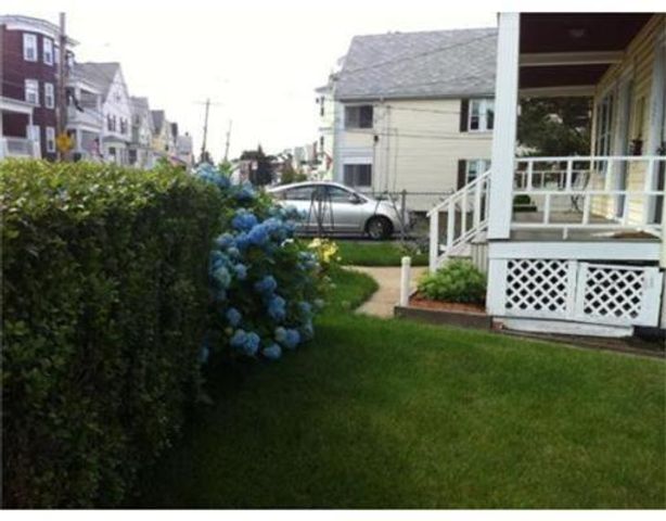 60-62 Houghton St, Boston, MA 02122