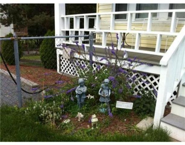 60-62 Houghton St, Boston, MA 02122