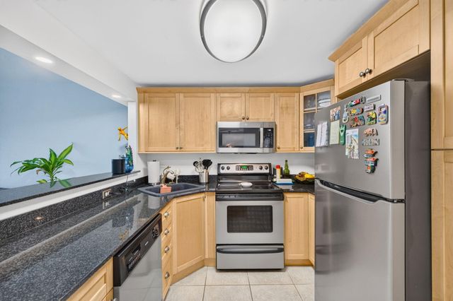 3004 NE 5th Terrace 216-c, Wilton Manors, FL 33334