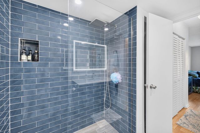 3004 NE 5th Terrace 216-c, Wilton Manors, FL 33334