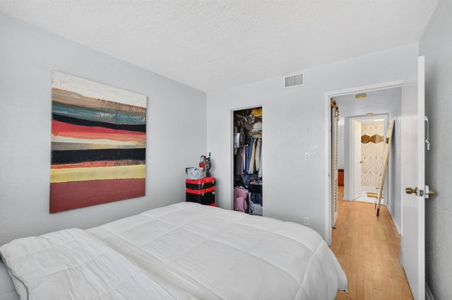 3004 NE 5th Terrace 216-c, Wilton Manors, FL 33334