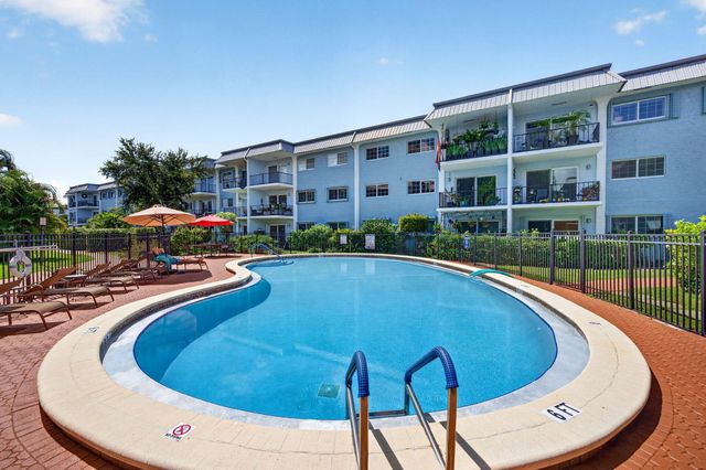 3004 NE 5th Terrace 216-c, Wilton Manors, FL 33334