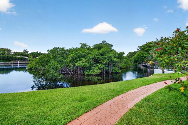 3004 NE 5th Terrace 216-c, Wilton Manors, FL 33334