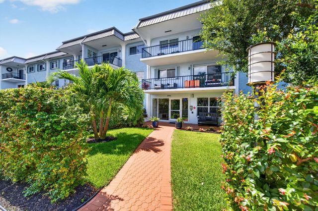 3004 NE 5th Terrace 216-c, Wilton Manors, FL 33334