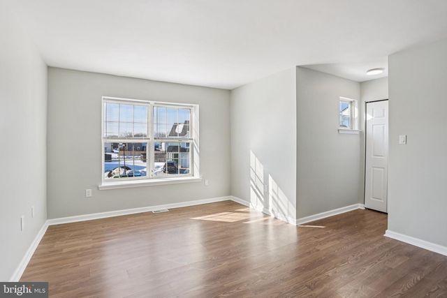 110 AUCKLAND DR, Newark, DE 19702