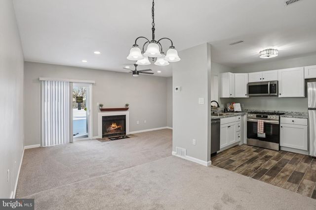 110 AUCKLAND DR, Newark, DE 19702